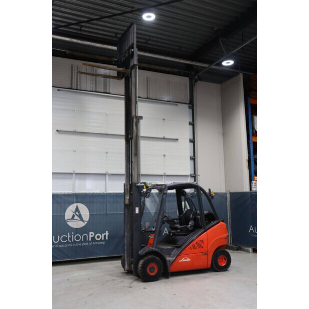 2011 Linde H25T-01-46810080