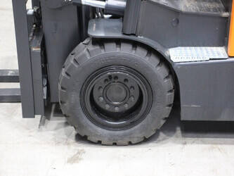 2023-doosan-b25x-7-46810326