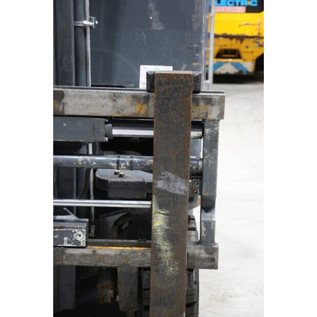 كومبليفت C3000CB-46810351