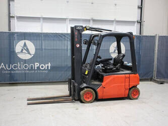 Image for FORKLIFTS 2008 Linde E16P-01