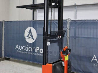 2016-fenwick-linde-l10b-1447215-46810661