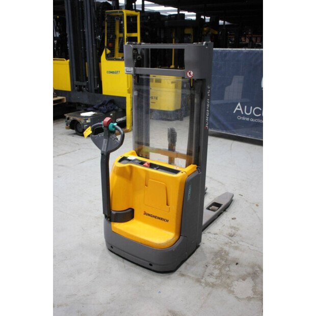 2016 جنجهينريتش EJC 112-46810751