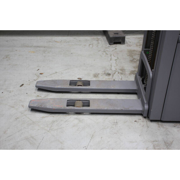 2016 جنجهينريتش EJC 112-46810756