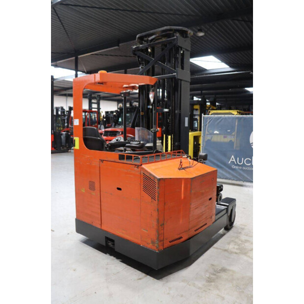 2008 BT FRE270-46810765