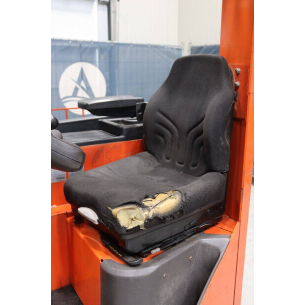 2008 BT FRE270-46810776