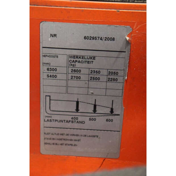 2008 BT FRE270-46810785