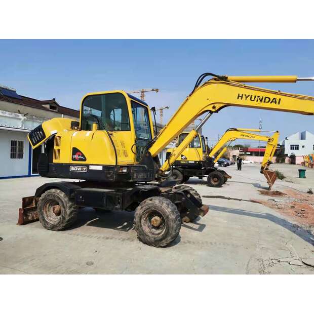 2022 هيونداي R60W-7-46812572