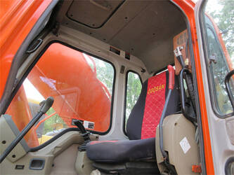 2025-doosan-dh300lc-46812618