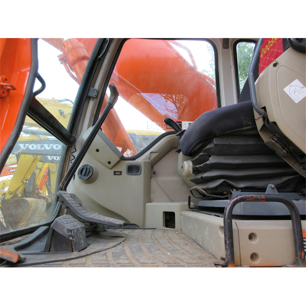 2025 Doosan DH300LC-46812619