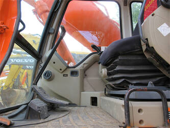 2025-doosan-dh300lc-46812619