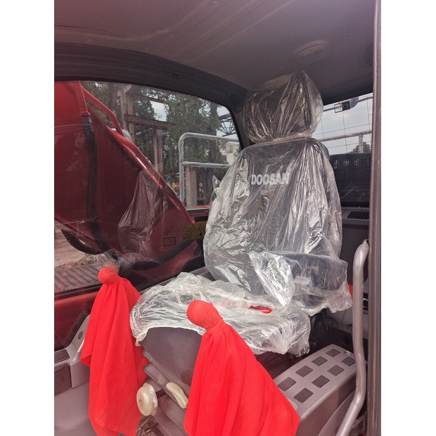 2024 Doosan DX225-46812680
