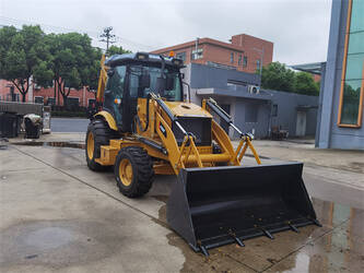 Image for BACKHOE LOADERS 2023 Caterpillar 420F