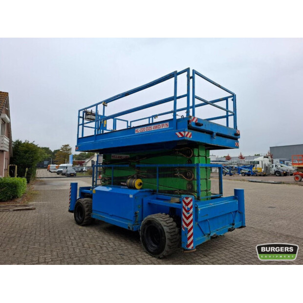 2017 Holland Lift HL220D25-46812979