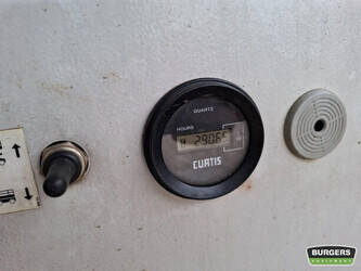 2017-holland-lift-hl220d25-46812986