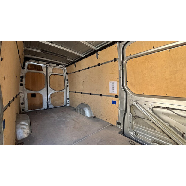 2020 Mercedes-Benz SPRINTER-46813285