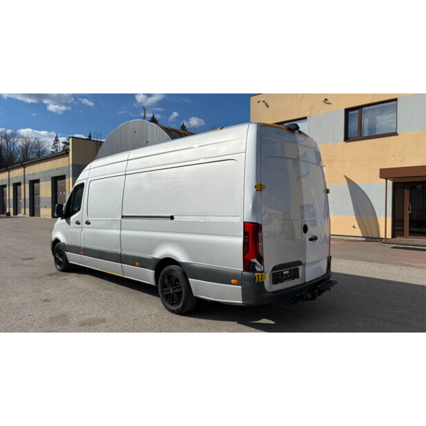 2020 Mercedes-Benz SPRINTER-46813289