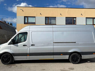 2020-mercedes-benz-sprinter-1447279-46813290