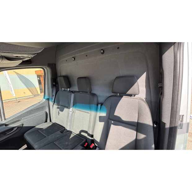 2020 Mercedes-Benz SPRINTER-46813294