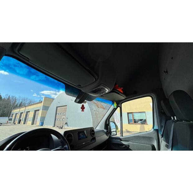 2020 Mercedes-Benz SPRINTER-46813295