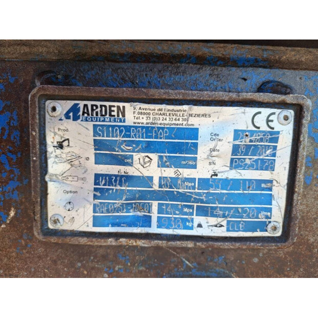 2016 FUCHS MHL331E-46813524