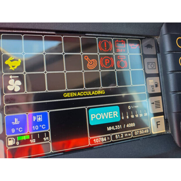 2016 FUCHS MHL331E-46813534