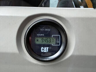 2015-caterpillar-320el-1447292-46813845