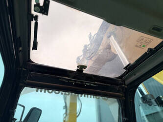 2016-caterpillar-320fl-1447293-46813902