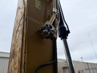 2018-caterpillar-323-1447294-46813920