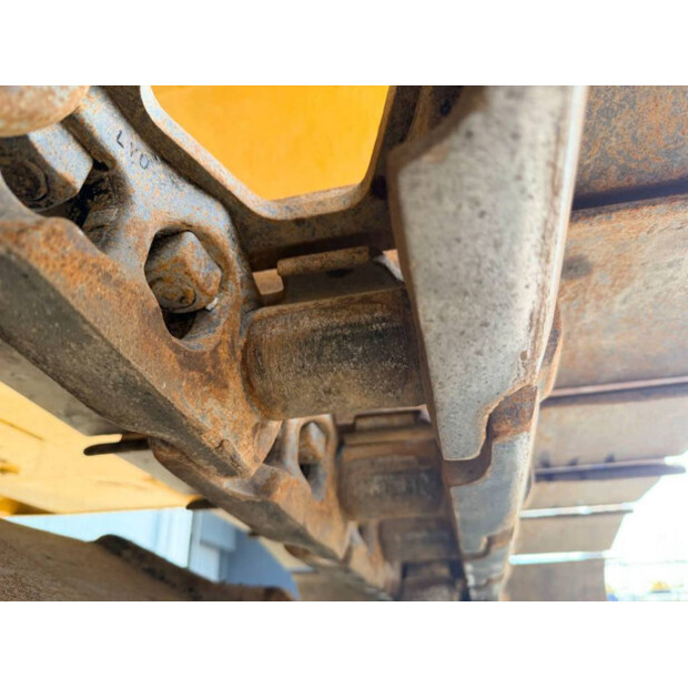 2020 Caterpillar 330-46814101