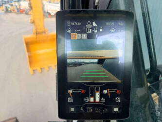 2020-caterpillar-330-1447298-46814129