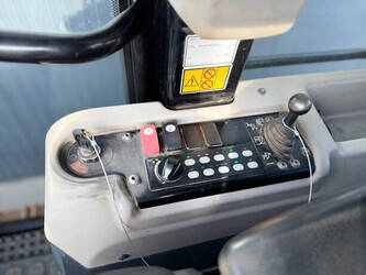 2016-caterpillar-963k-1447302-46814346