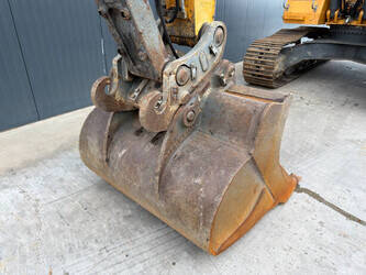 2014-liebherr-r922slc-1447304-46814410