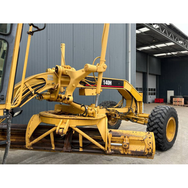 1997 Caterpillar 140H-46814617