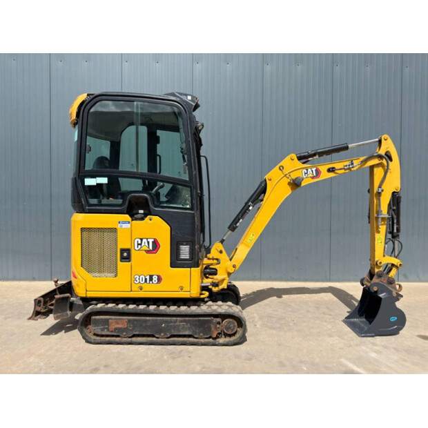 2021 Caterpillar 301.8-46814811