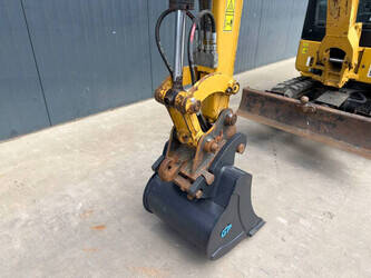 2021-caterpillar-301-8-1447314-46814818