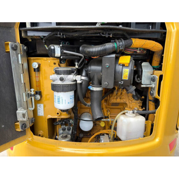 2021 Caterpillar 301.8-46814825