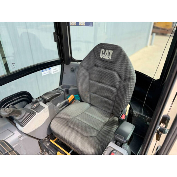 2021 Caterpillar 301.8-46814828