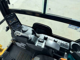 2021-caterpillar-301-8-1447314-46814832