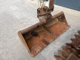 2017-takeuchi-tb230-1447315-46814848