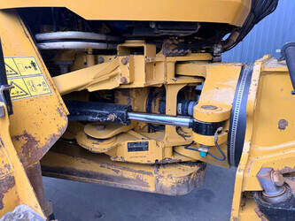 2016-caterpillar-730c2-1447318-46814989