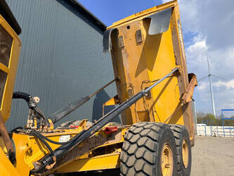 2016-caterpillar-730c2-1447318-46815008