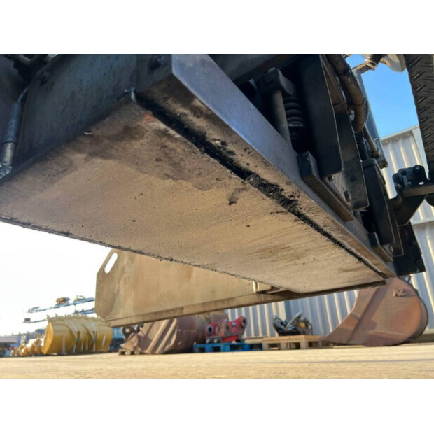 2007 VOGELE Super 1800-2-46815311