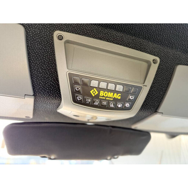 2019 BOMAG BW213D-5-46815460