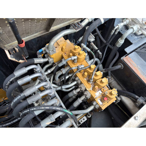 2011 Caterpillar M316D-46816096