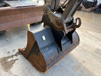 2016-volvo-ewr150e-1447347-46816304