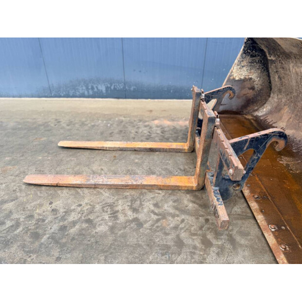 2016 Caterpillar 907M-46816356