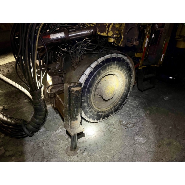 2012 اطلس كوبكو Rocket boomer M2D-46816560