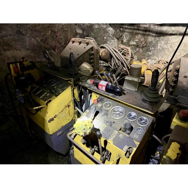 2012 اطلس كوبكو Rocket boomer M2D-46816567