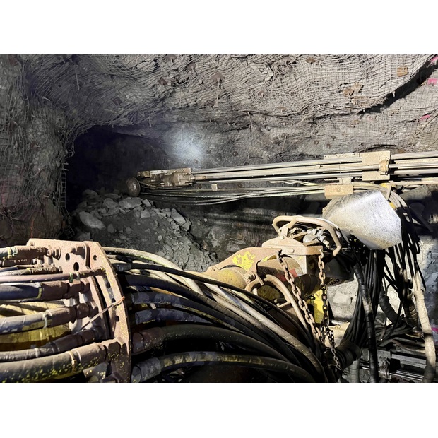 2012 اطلس كوبكو Rocket boomer M2D-46816570