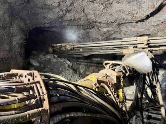 2012-atlas-copco-rocket-boomer-m2d-46816570